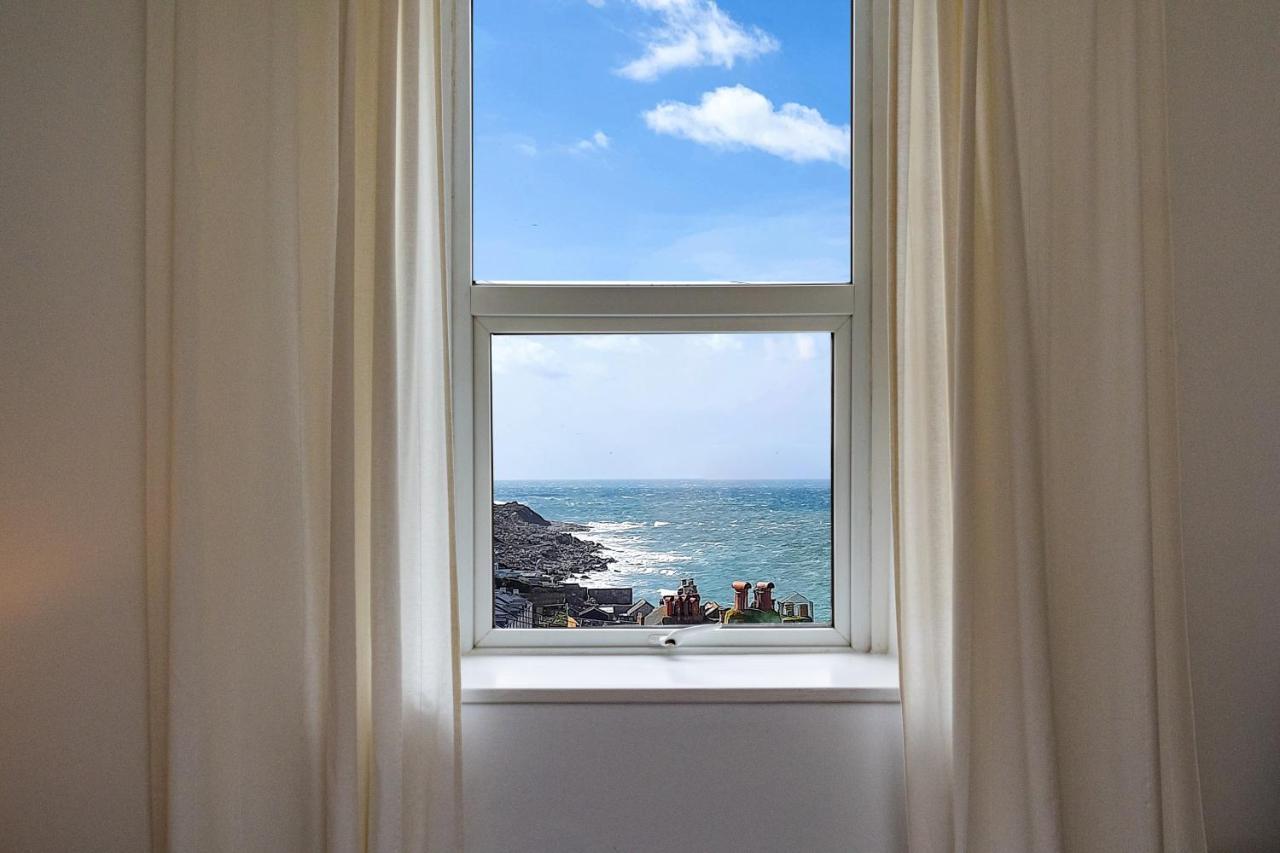 Bright & Beautiful 4 Bedroom House With Sea Views Portland Esterno foto